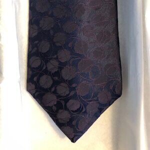 Calvin Klein Men’s Tie Navy Blue with Purple Floral Pattern. Includes Gift Box.